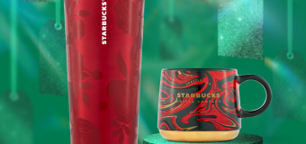 Празничното меню на Starbucks® се завръща с новия вкус на Salted Caramel Hot Chocolate и толкова обичаните червени чаши